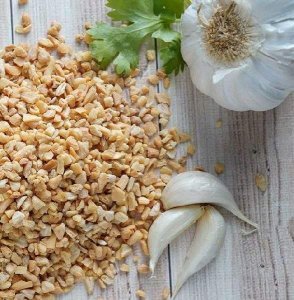 Dehydrated Chopped Garlic