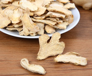 Dehydrated Ginger Flakes